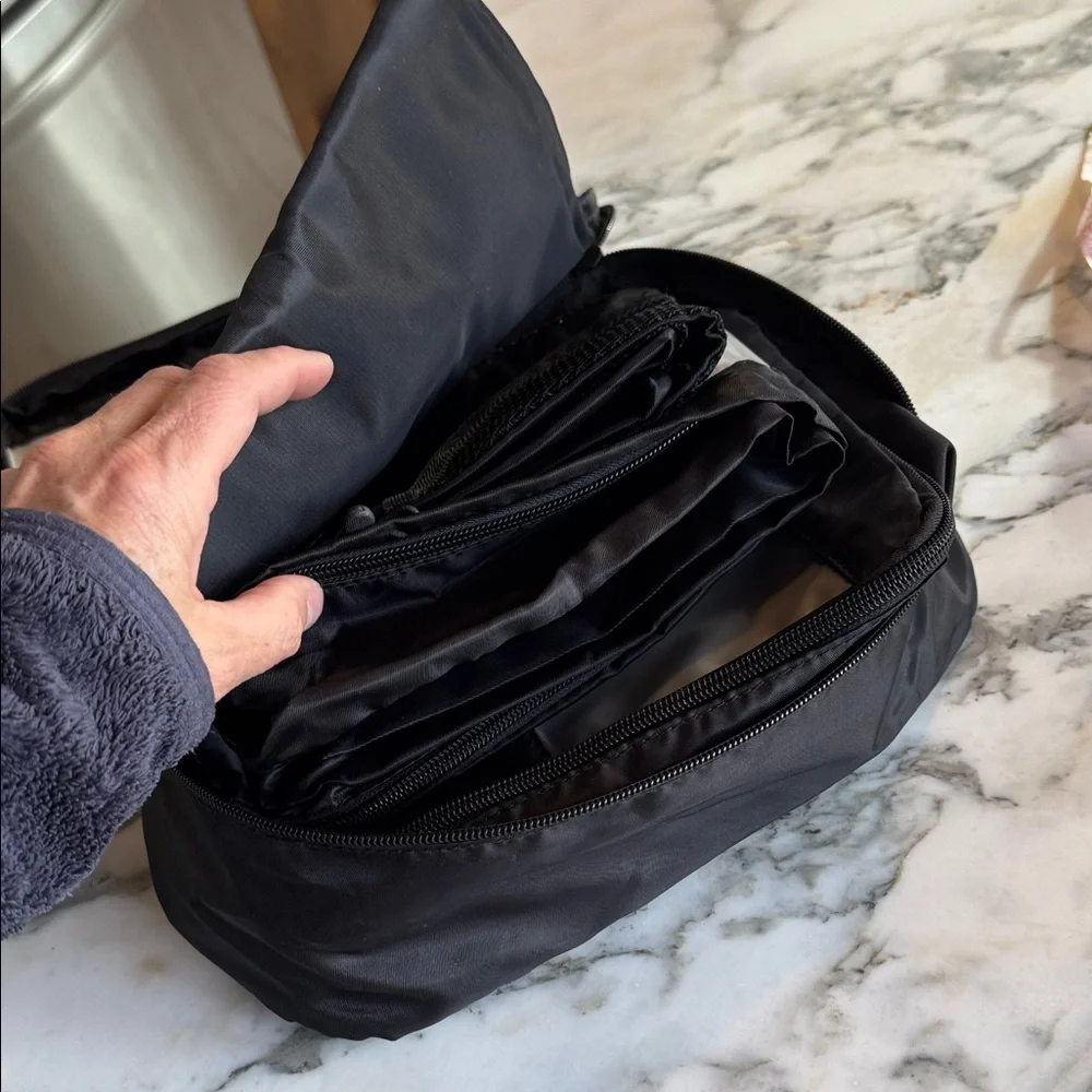 7 Piece Travel Packing Cubes Set NWOT Luggage Organizer Suitcase Travel Bags